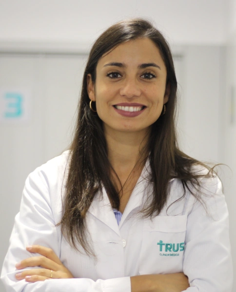 Ana Menezes
